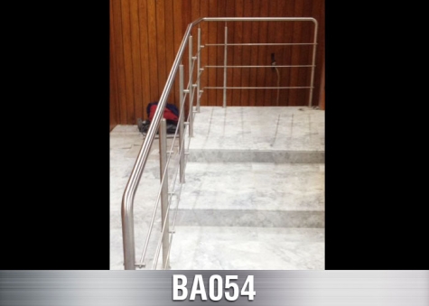 BA054