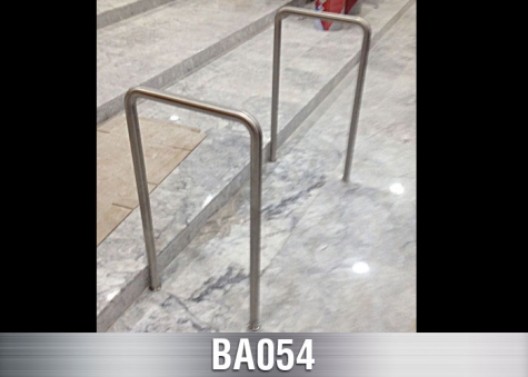 BA054
