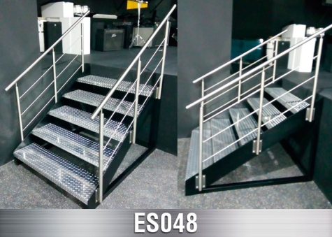 ES048