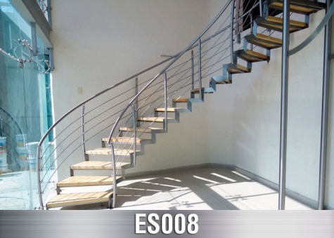 ES008
