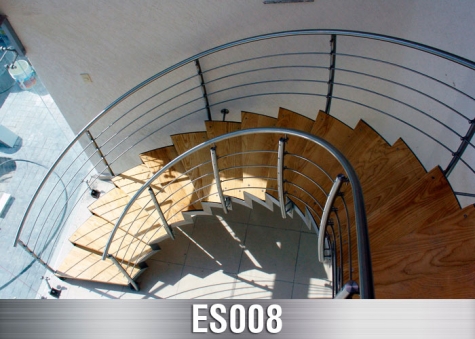 ES008