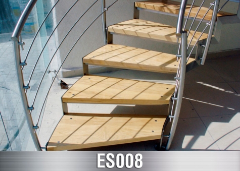 ES008