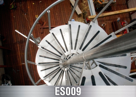 ES009
