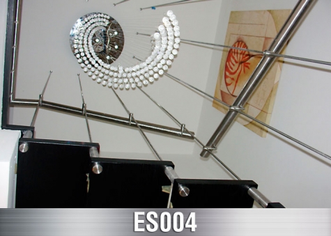 ES004