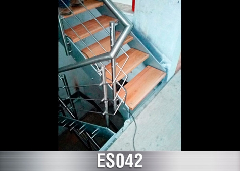 ES042